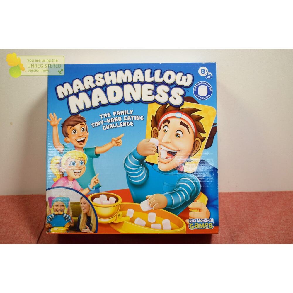 PlayMonster Marshmallow Madness Board Game